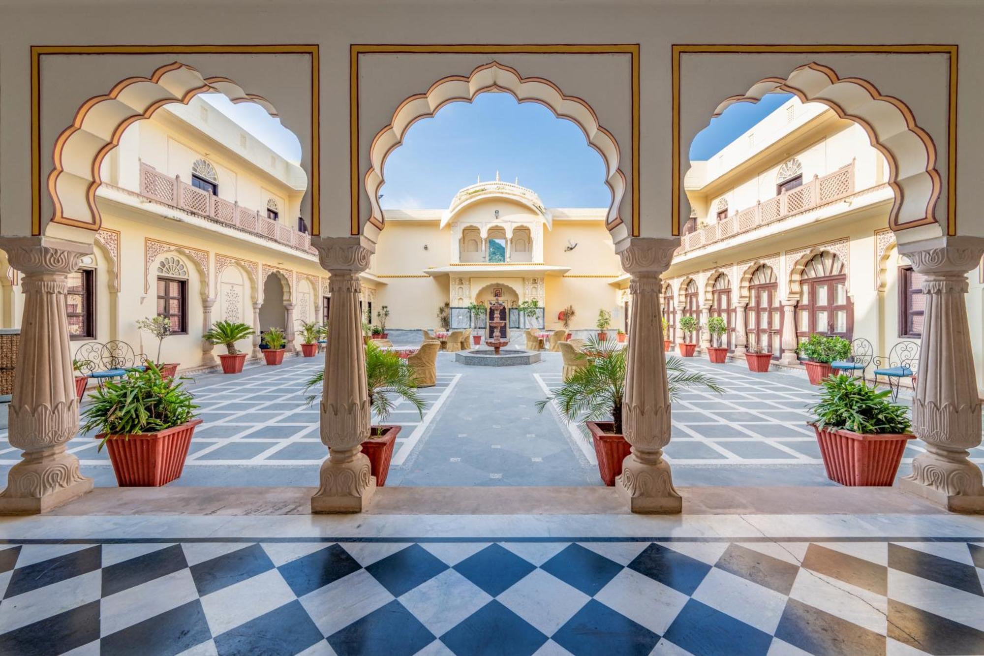Dhulagarh Heritage Palace Hotel Near Jaipur Bānskhoh Zewnętrze zdjęcie