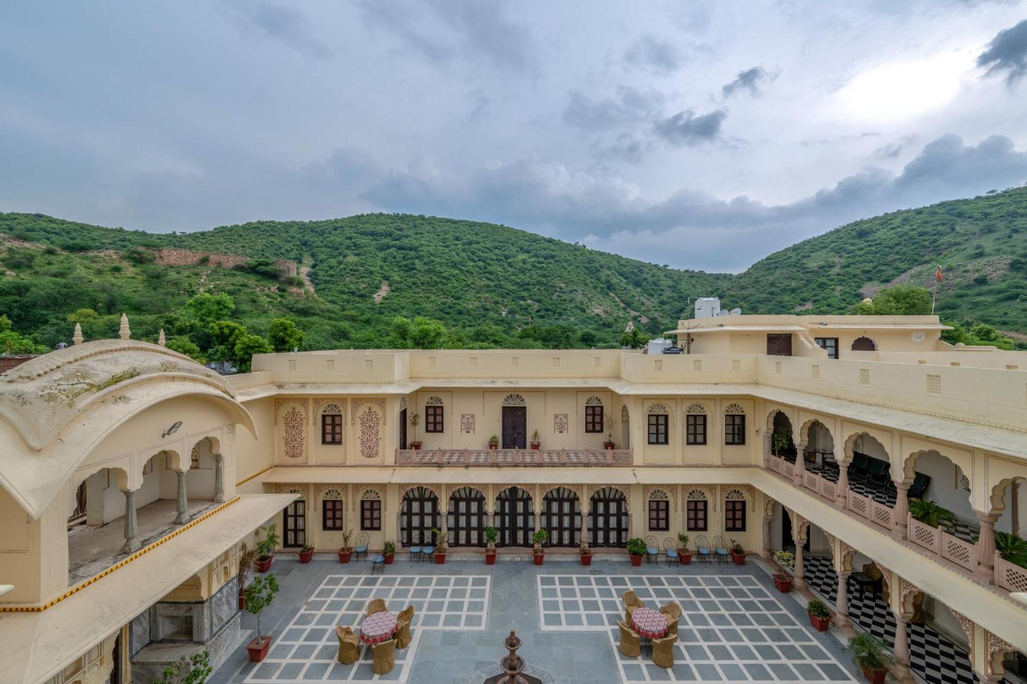Dhulagarh Heritage Palace Hotel Near Jaipur Bānskhoh Zewnętrze zdjęcie