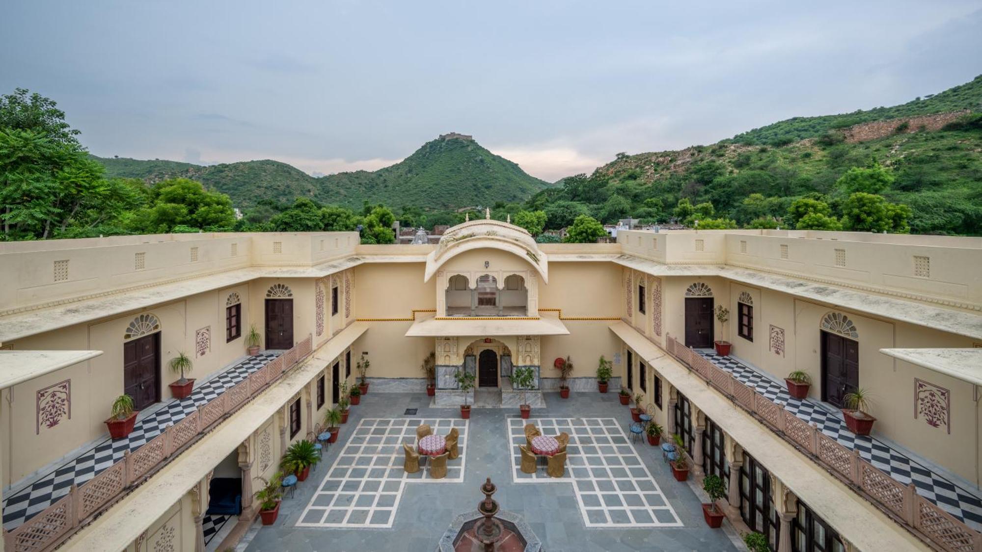 Dhulagarh Heritage Palace Hotel Near Jaipur Bānskhoh Zewnętrze zdjęcie